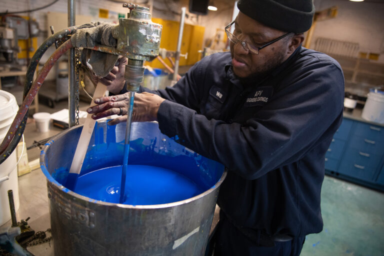 Dispersion lab coating mixing Dispersion lab coating mixing