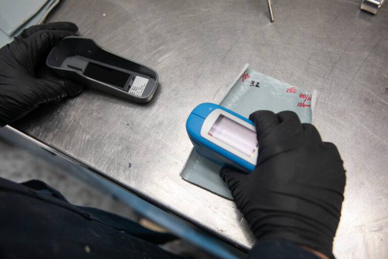 Measuring coating gloss